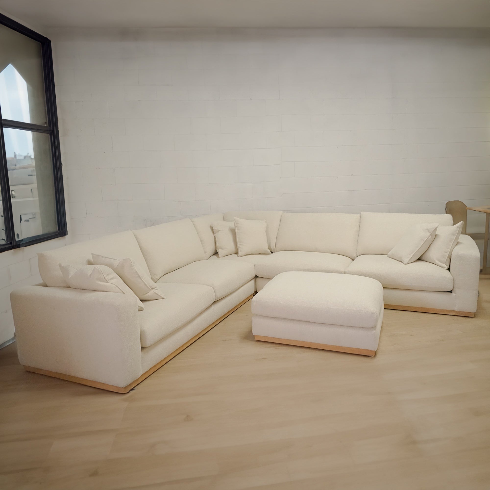 Nice Link 4-piece Fabric Sectional - Cream