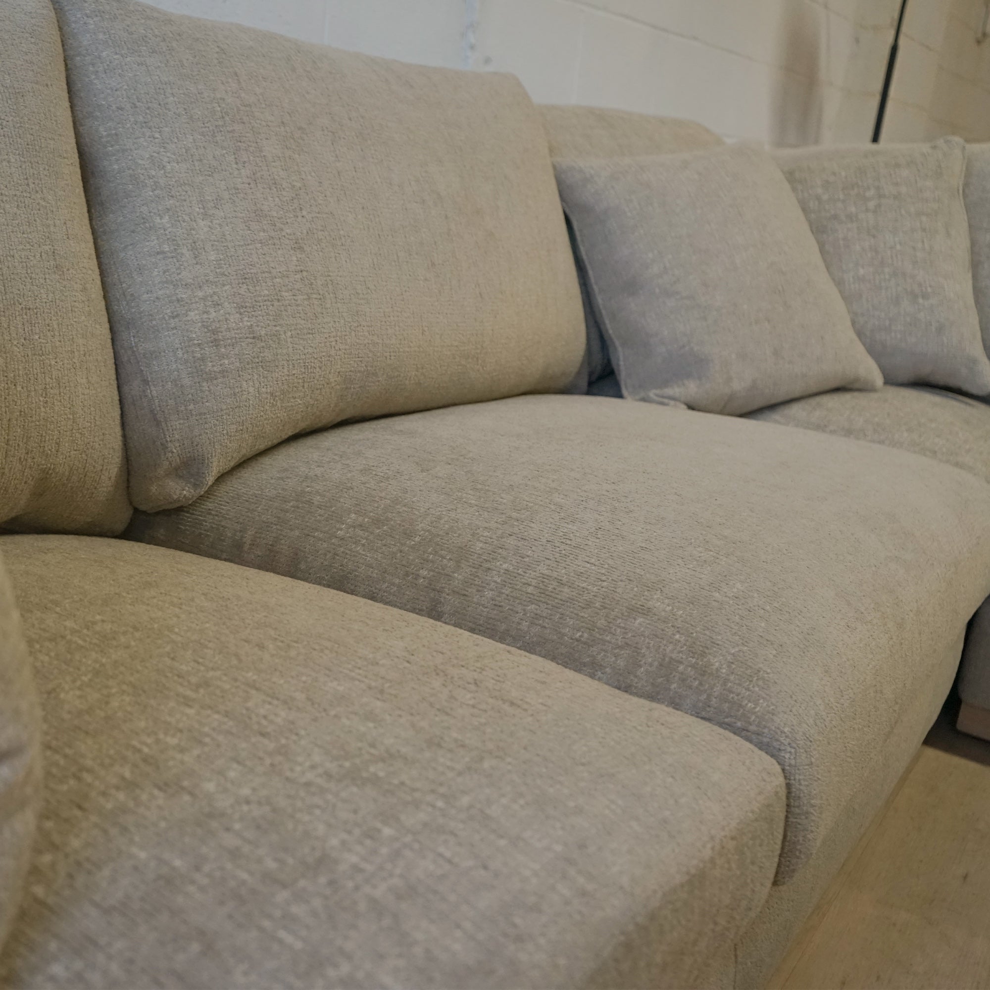 Nice Link 4-piece Fabric Sectional - Taupe