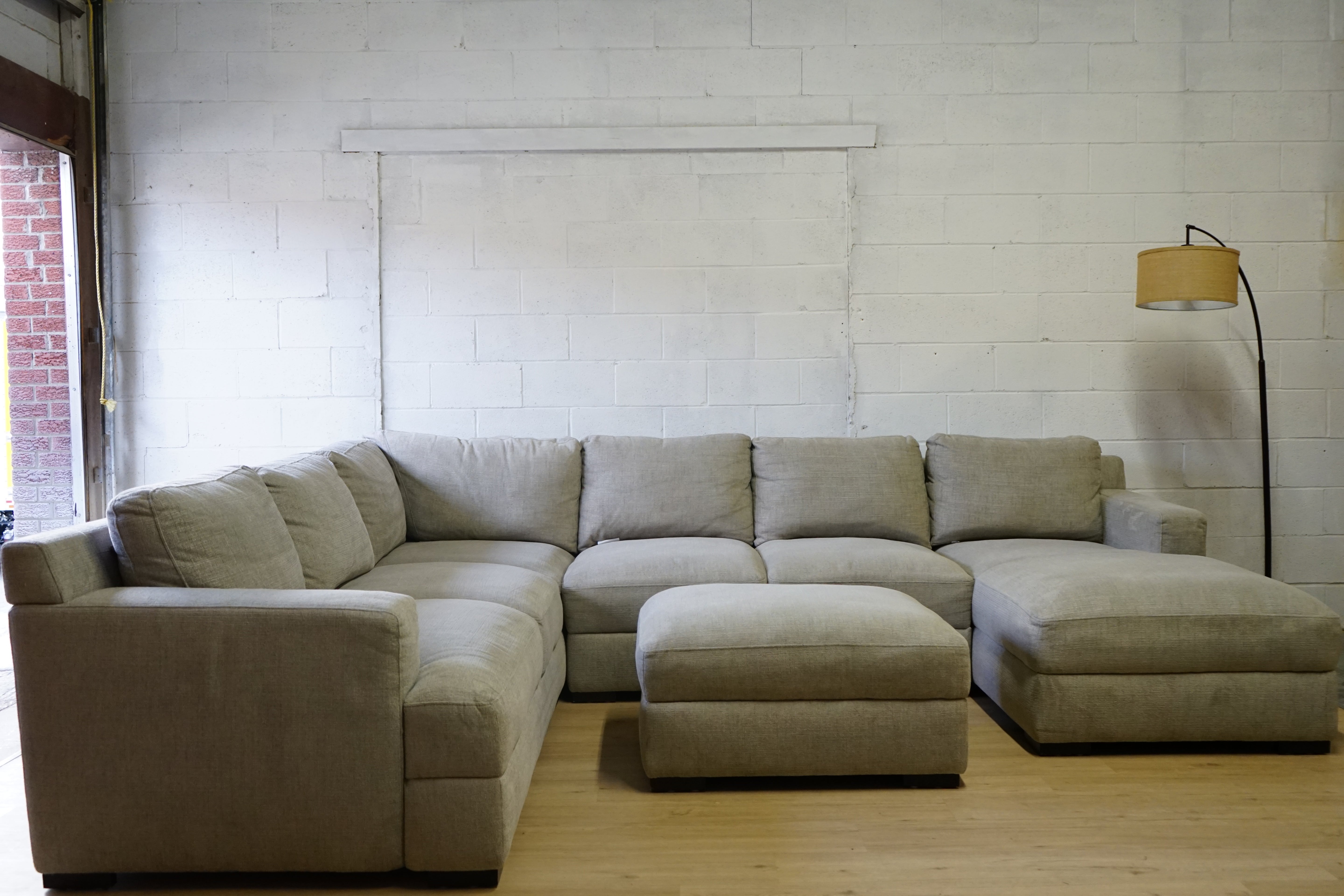 Gilman Creek Ruston 4 pcs Sectional Sofa