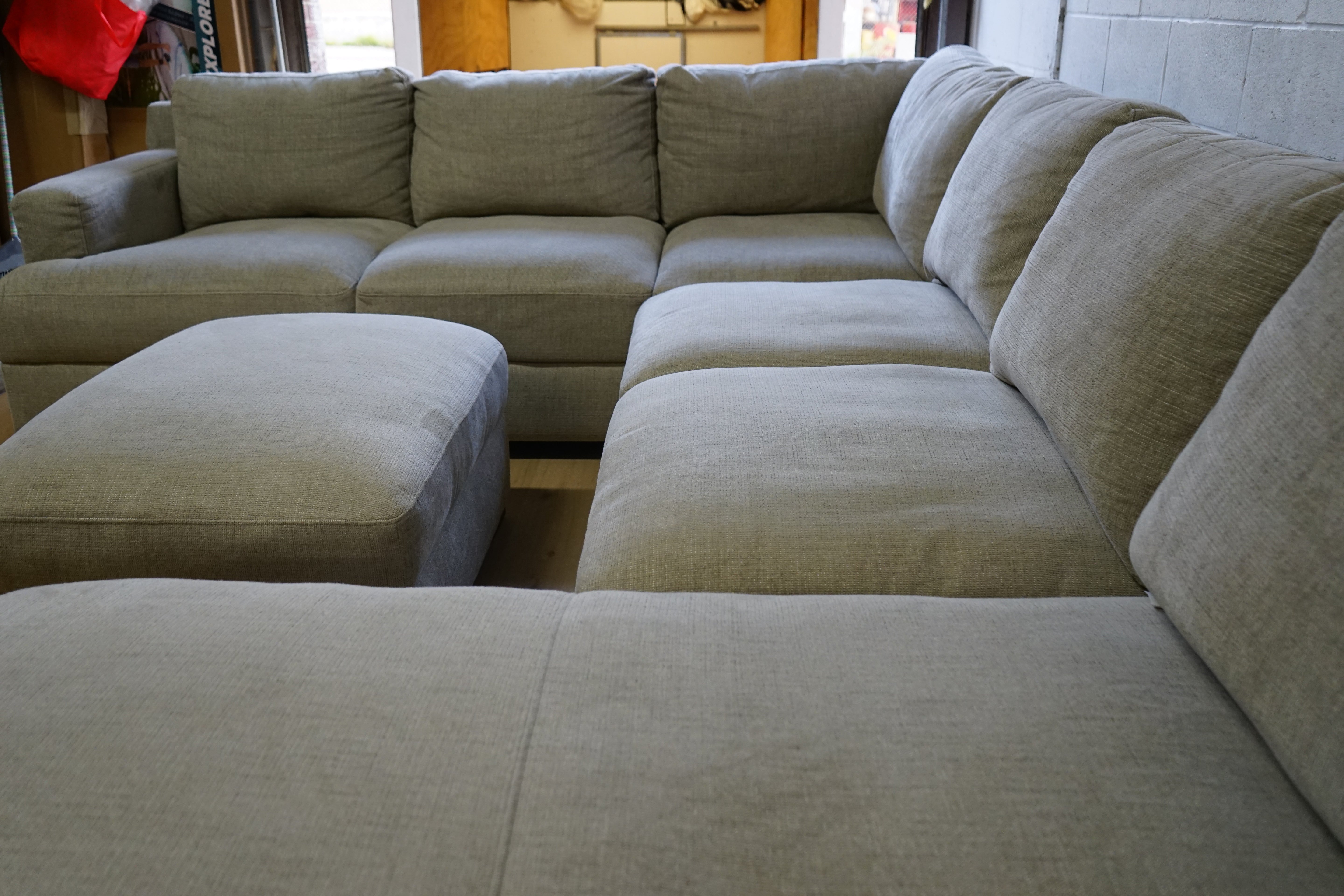 Gilman Creek Ruston 4 pcs Sectional Sofa